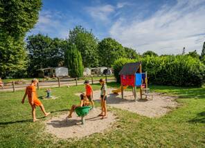 Campsite Paris-Est **** Paris region photo 3 Homair