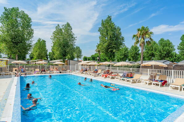 Camping Club Le Napoléon ***** Languedoc Roussillon photo 2 Homair