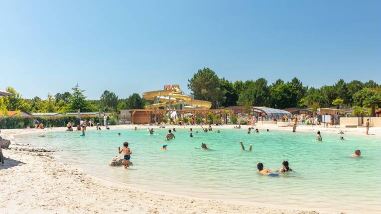 Camping Les Vignes ***** photo 1 Landes Homair