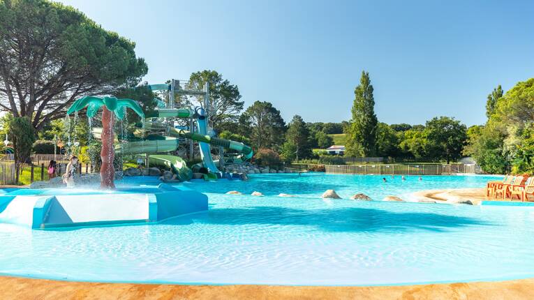 Camping Le Ruisseau des Pyrénées ***** photo 1 Pays Basque Homair