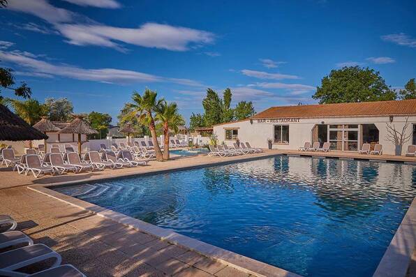 Camping Crin Blanc *** Provence Côte d'Azur foto 1 Homair