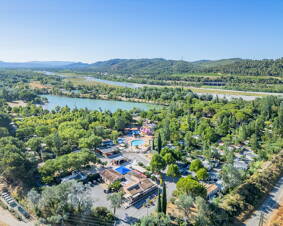 Campsite Le Val de Durance Cadenet