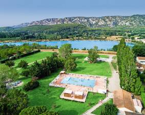 Camping Les Rives du Luberon Cheval-Blanc