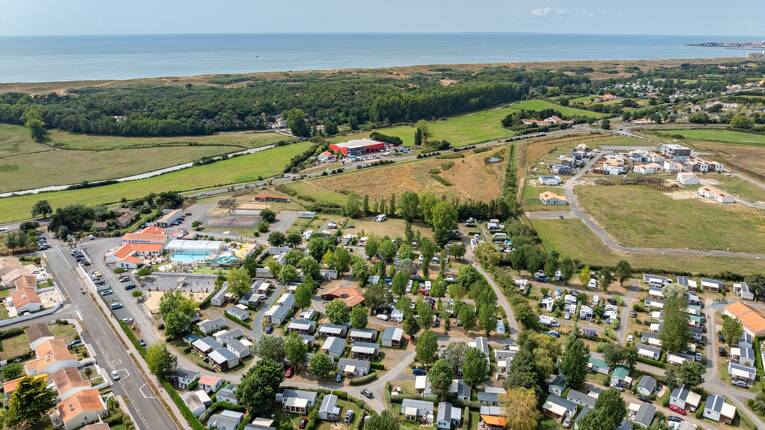 Campsite Le Domaine de Beaulieu **** photo 1 Vendée Homair