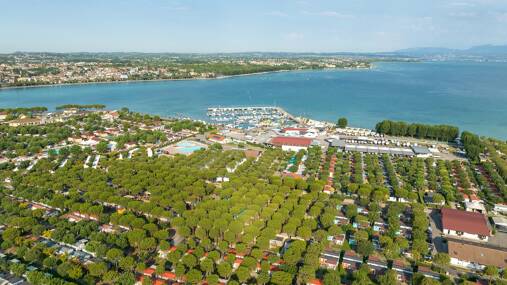 Campeggio Del Garda Village **** foto 1 Lago di Garda Homair
