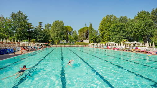 Campeggio Hu Altomincio Village **** foto 1 Lago di Garda Homair
