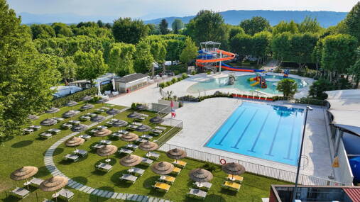Campingplatz Village Lago Maggiore **** Foto 1 Piémont Homair
