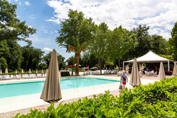 Camping Hu I Pini Village **** Lazio foto 1 Homair