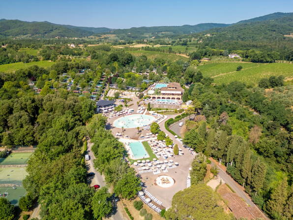 Campeggio Hu Norcenni Girasole Village **** Toscana foto 1 Homair