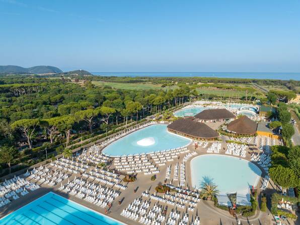 Campingplatz Hu Park Albatros Village **** Toskana Foto 1 Homair