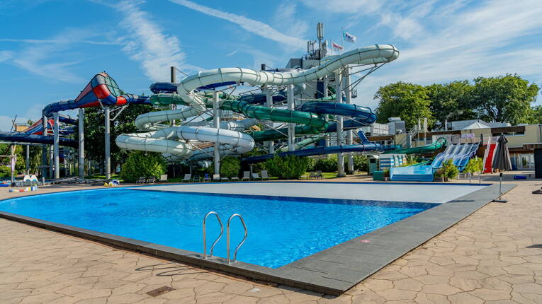 Camping Duinrell Park **** foto 1 Zuid-Holland Homair