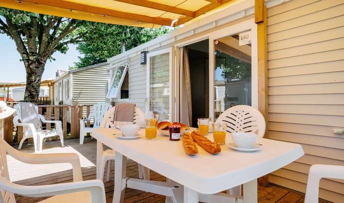 France - Sud Ouest - Villeréal - Camping Marvilla Parks Château de Fonrives 5*