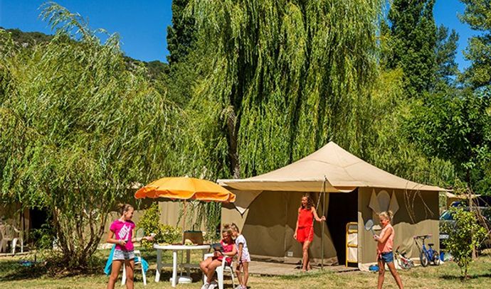 France - Centre - Trogues - Camping Le Parc des Allais 3*