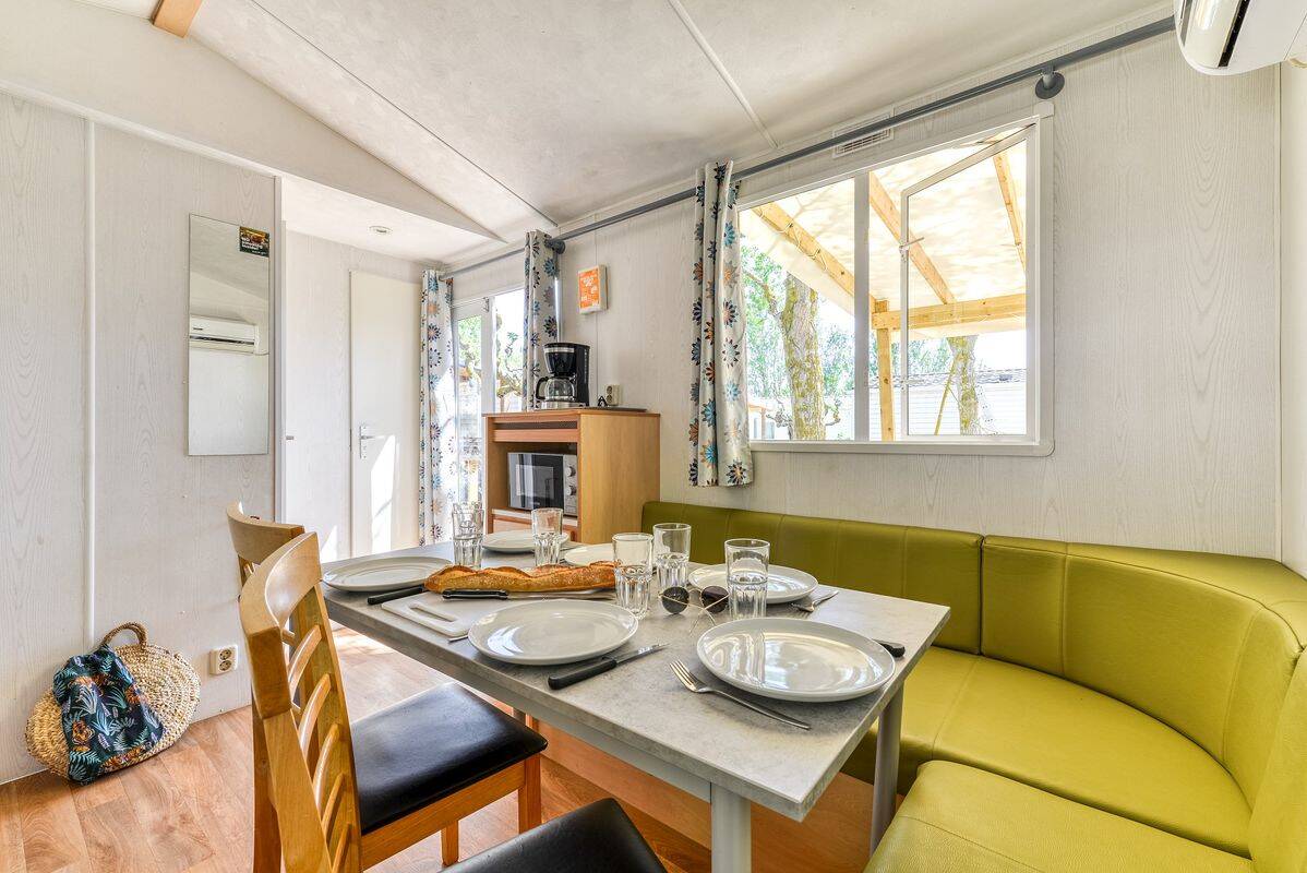 Homair Camping Le Val de Durance Lourmarin, Provence Côte d