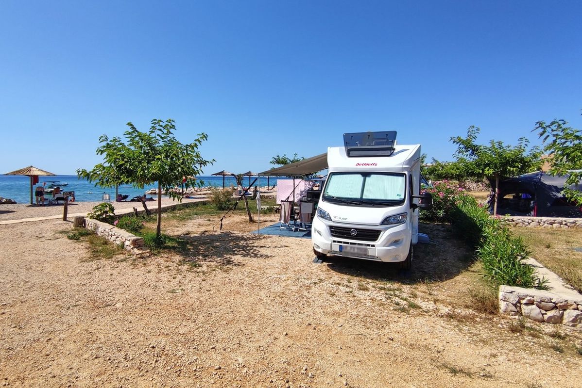 Camping Phalaris, Croatie, Dalmatie, Novalja