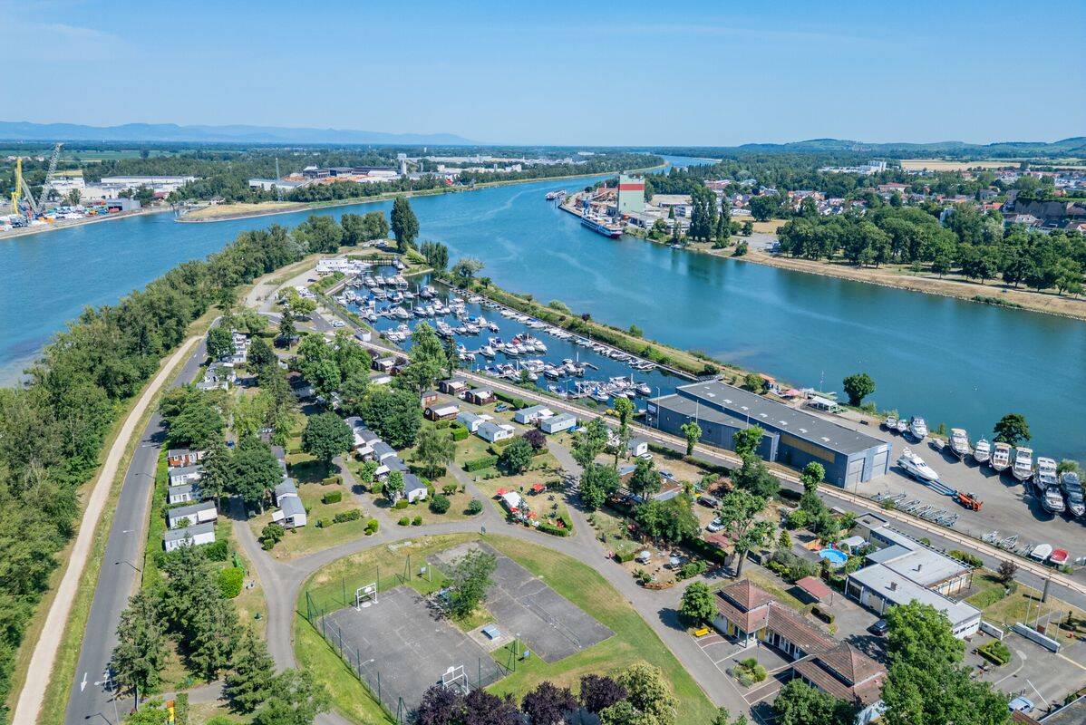 Campsite L'Ile du Rhin, France
