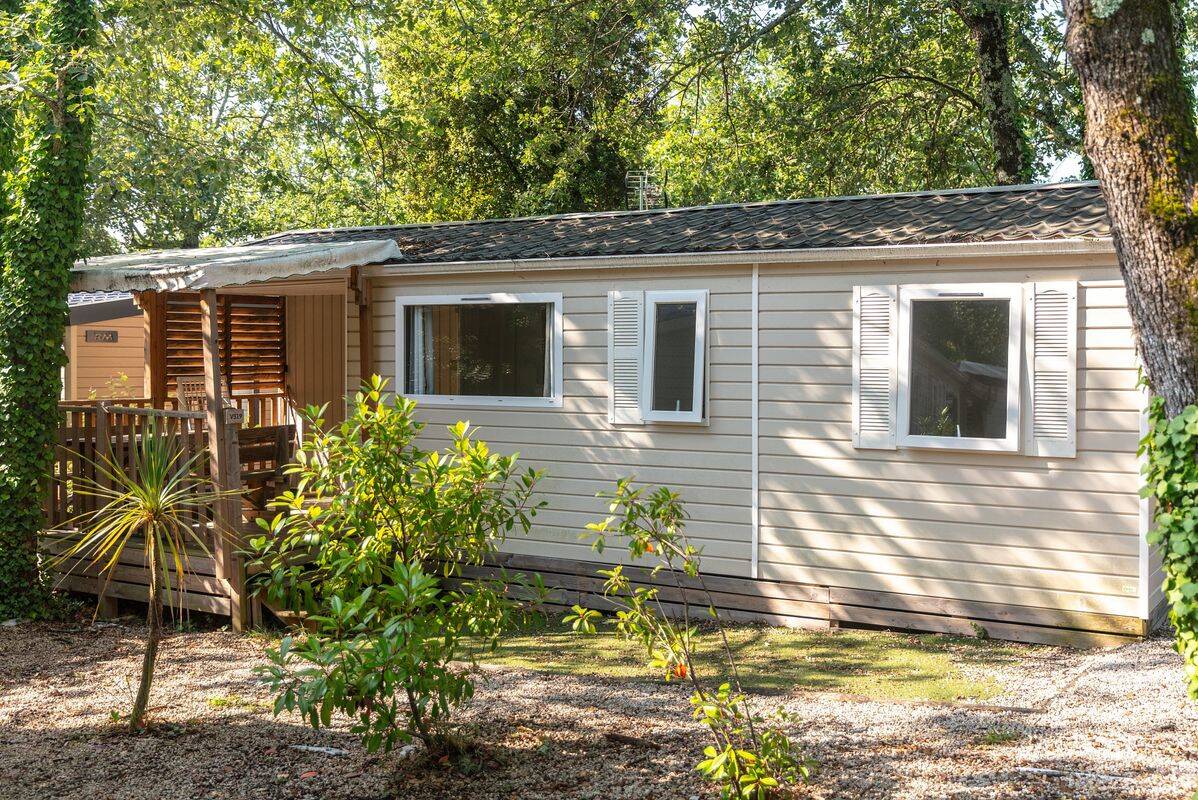 Campsite Le Domaine de Chaussy, France, Ardèche