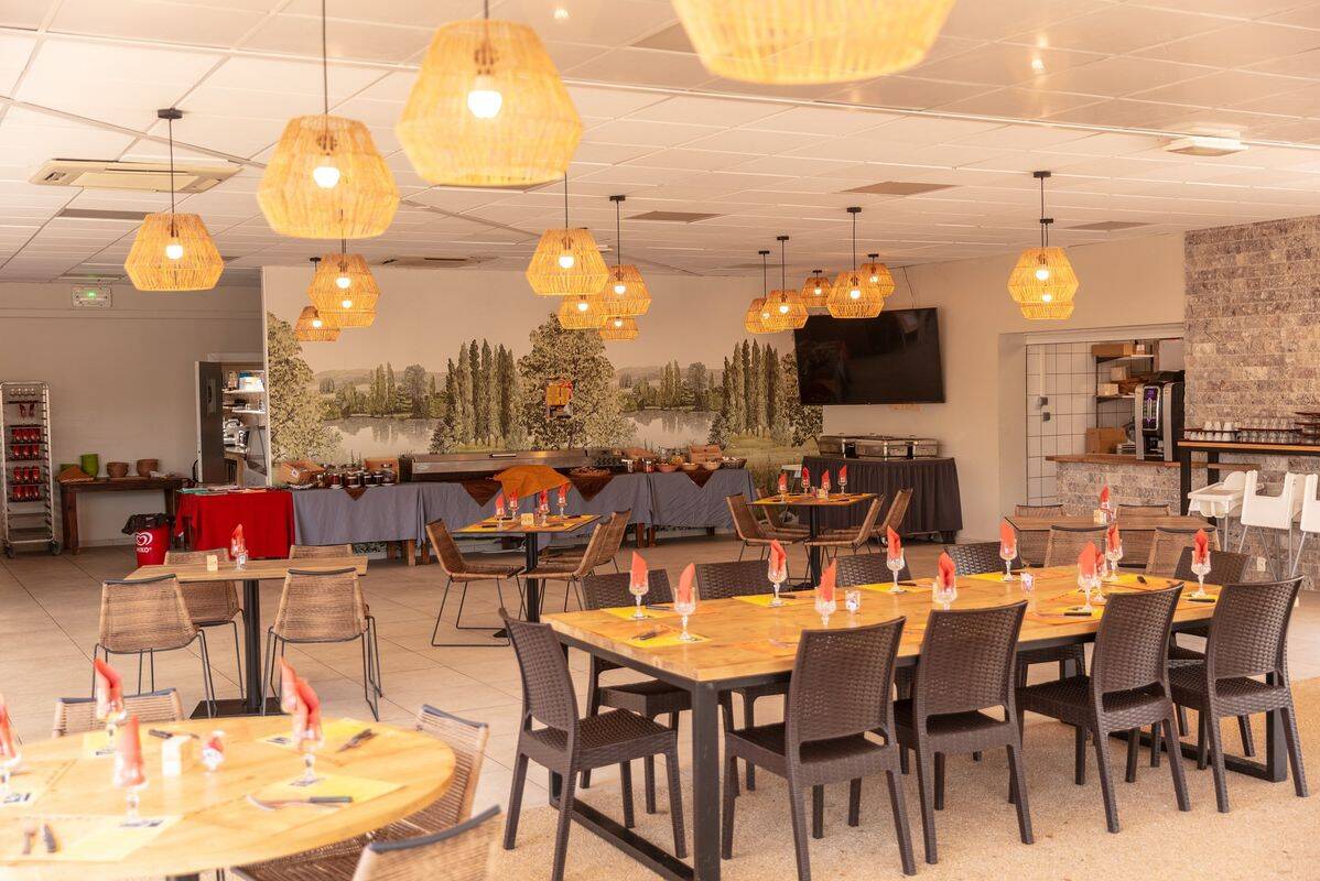 Campsite Le Domaine de Chaussy, France, Ardèche