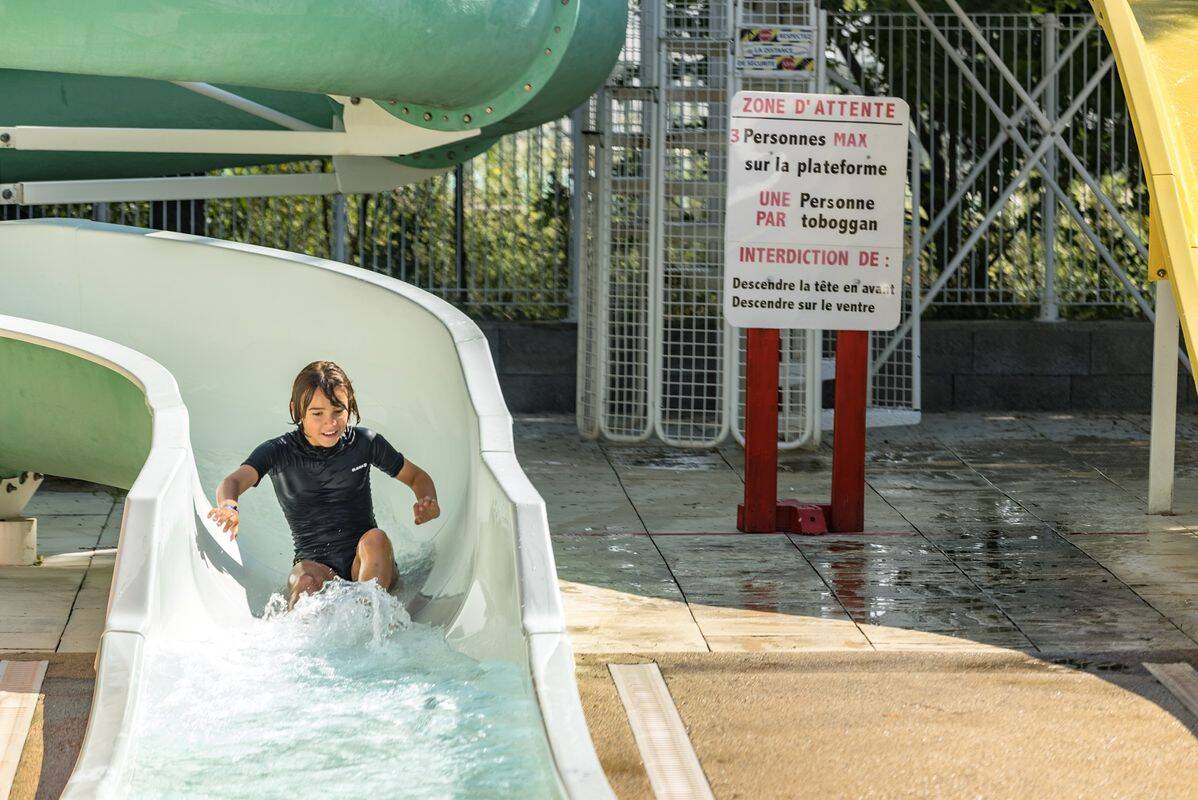 Camping Le Domaine du Cros d'Auzon, France, Ardèche, Vogüe