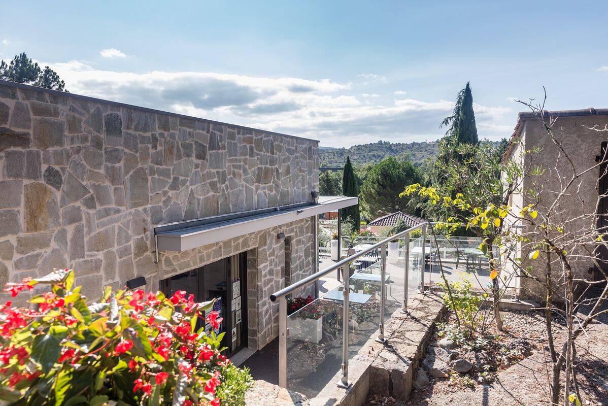 Camping Le Domaine du Cros d'Auzon, France, Ardèche, Vogüe