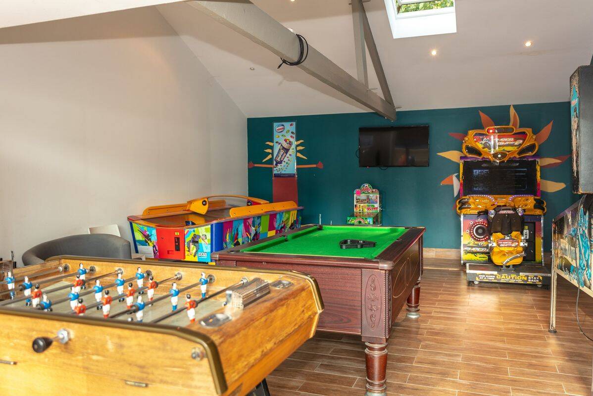 Campsite Le Domaine de Bréhadour, France, Brittany