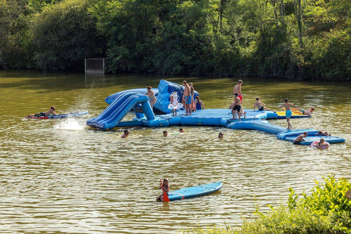 Campsite Le Parc de Fierbois, France