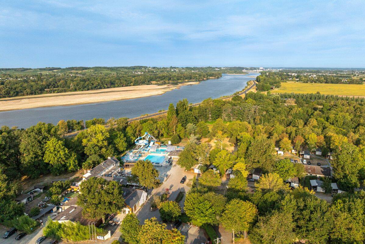 Camping Le Domaine de la Brèche, France, Centre-Val de Loire, Varennes-sur-Loire