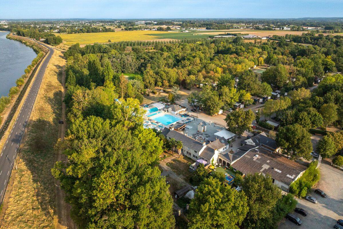 Camping Le Domaine de la Brèche, France, Centre-Val de Loire, Varennes-sur-Loire