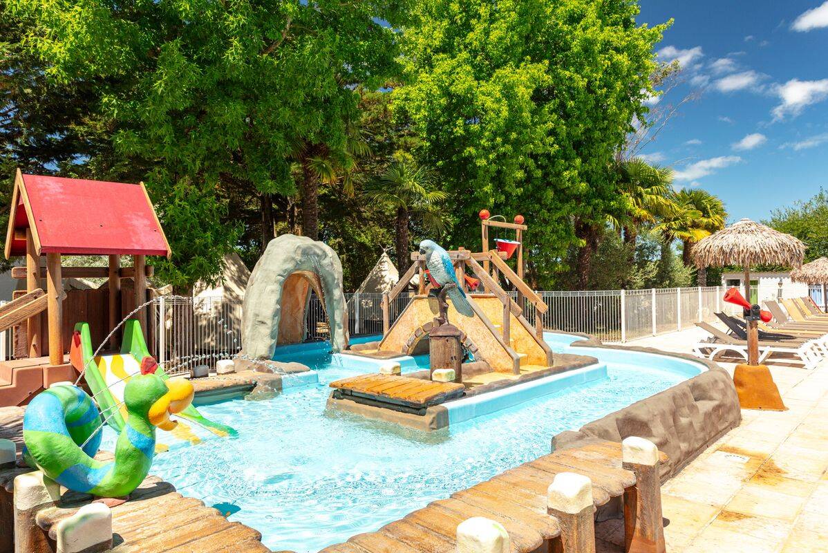 Campsite Embruns d'Oléron, France, Charente Maritime