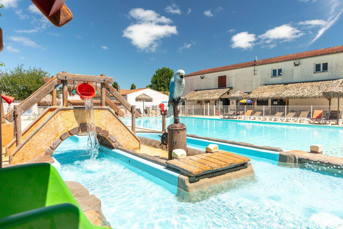 Campsite Embruns d'Oléron, France, Charente Maritime