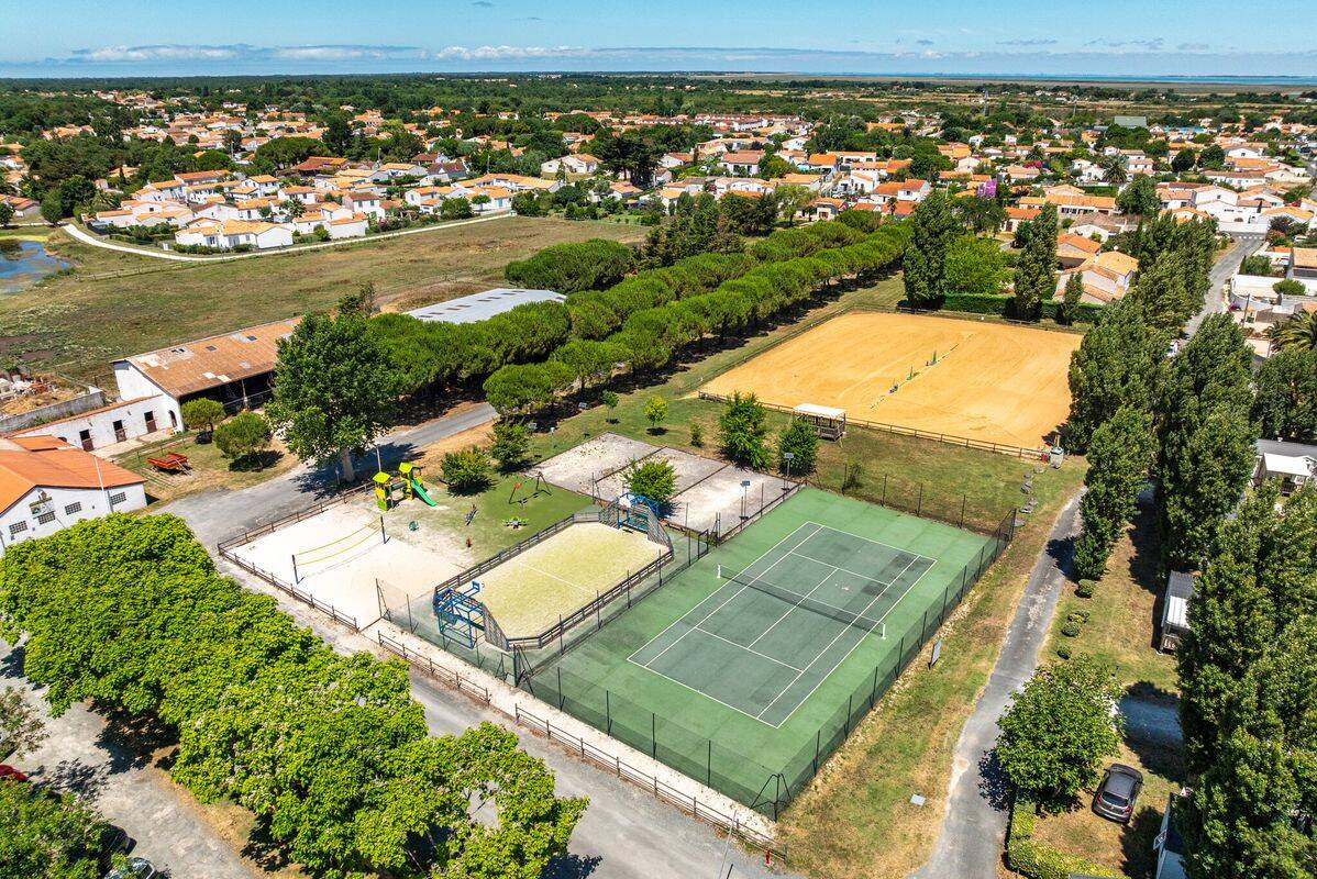 Campsite Embruns d'Oléron, France, Charente Maritime