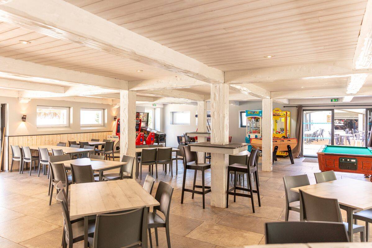 Campsite Embruns d'Oléron, France, Charente Maritime