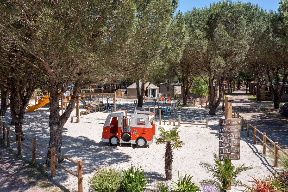 Camping Les Couleurs de la Coubre, France, Charente Maritime, Les Mathes