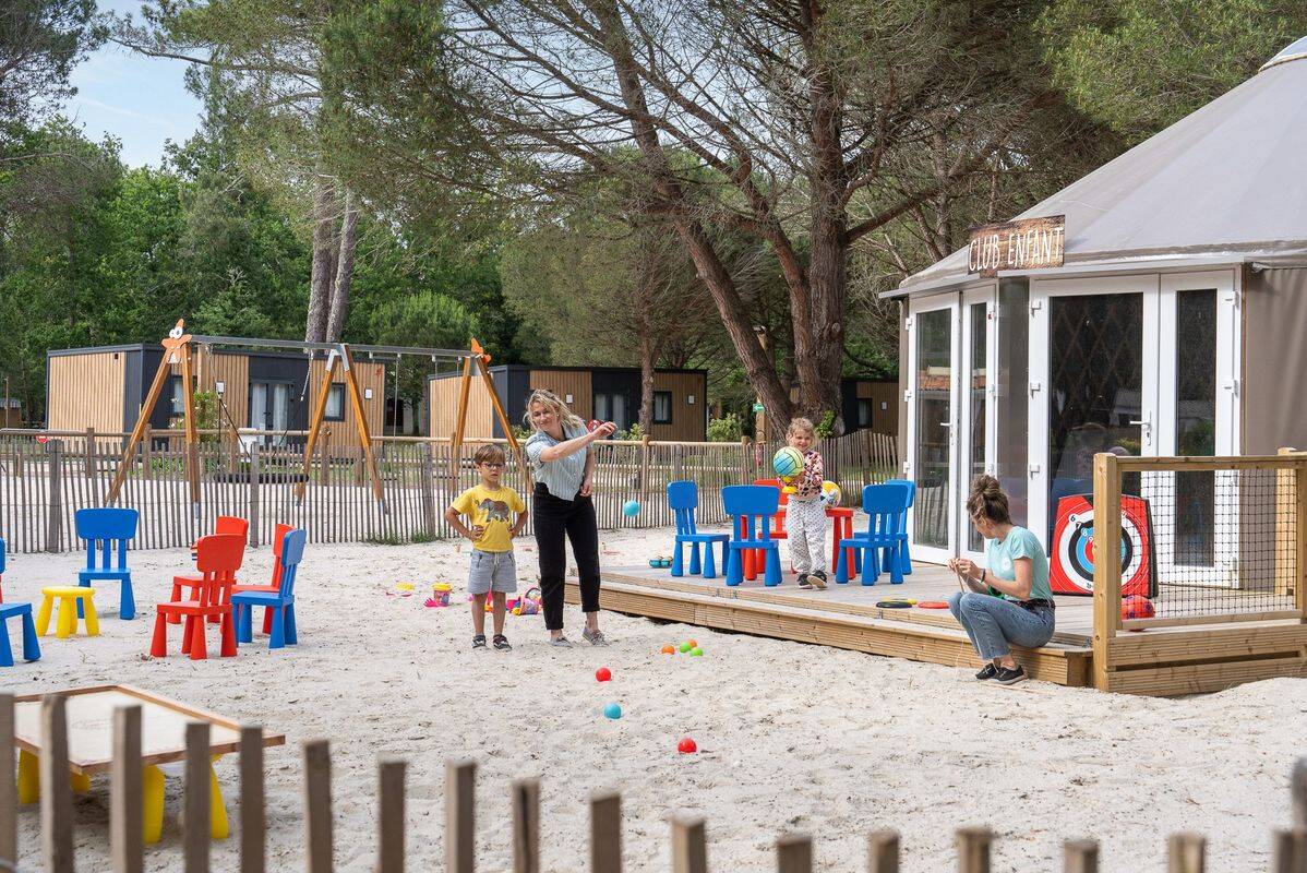 Camping Les Couleurs de la Coubre, France, Charente Maritime, Les Mathes