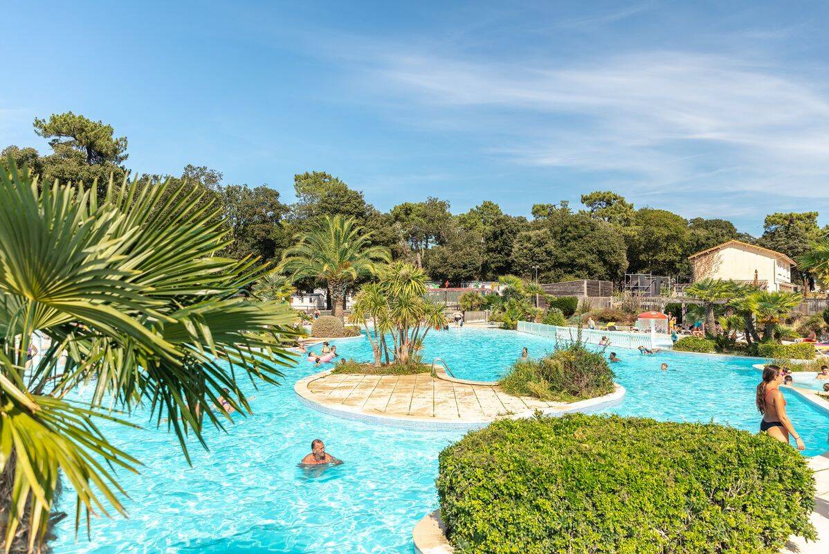 Campsite Le Logis, France, Charente Maritime, St Palais sur Mer