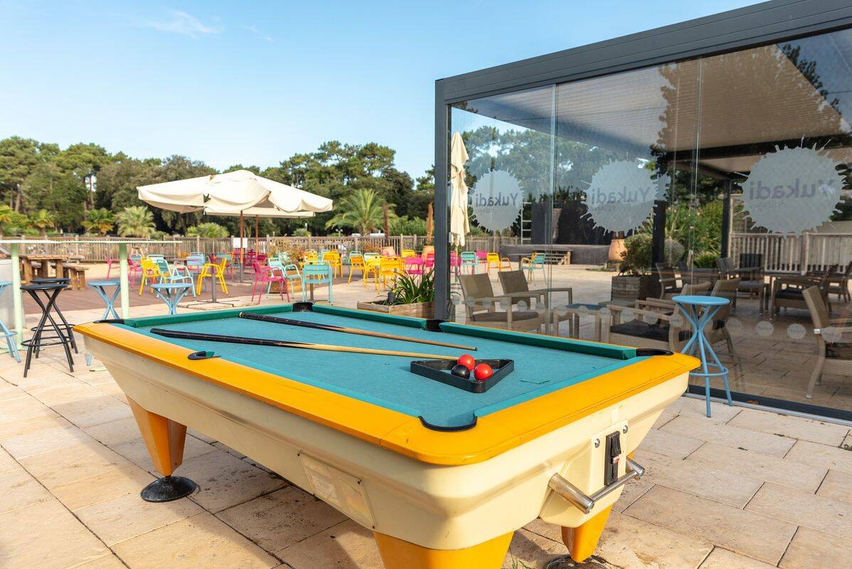 Campsite Le Logis, France, Charente Maritime, St Palais sur Mer