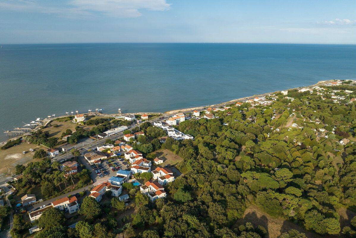 Campsite Le Logis, France, Charente Maritime, St Palais sur Mer