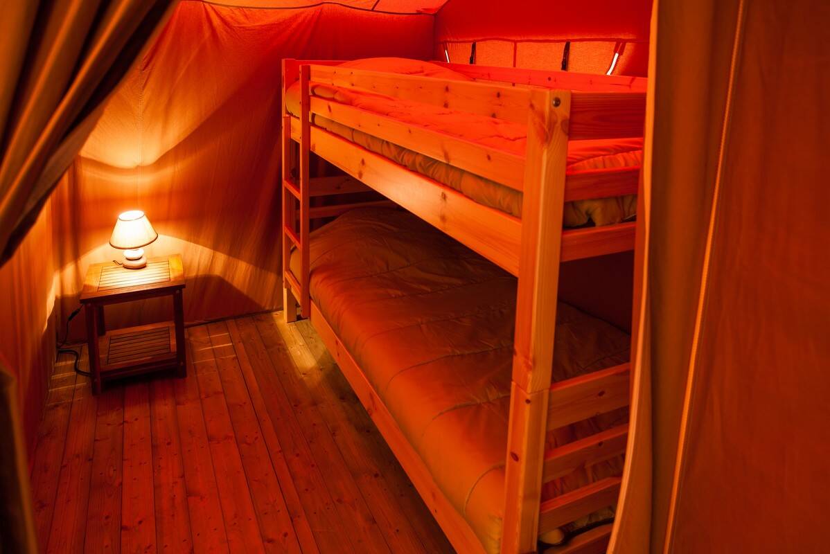 Tente Super Lodge 4 - 5 personnes. La chambre enfants. - Super Lodge 4/5 Pers.