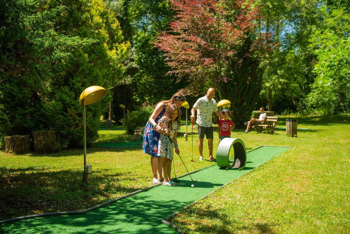Campsite Aqua Viva, France, Dordogne - Périgord
