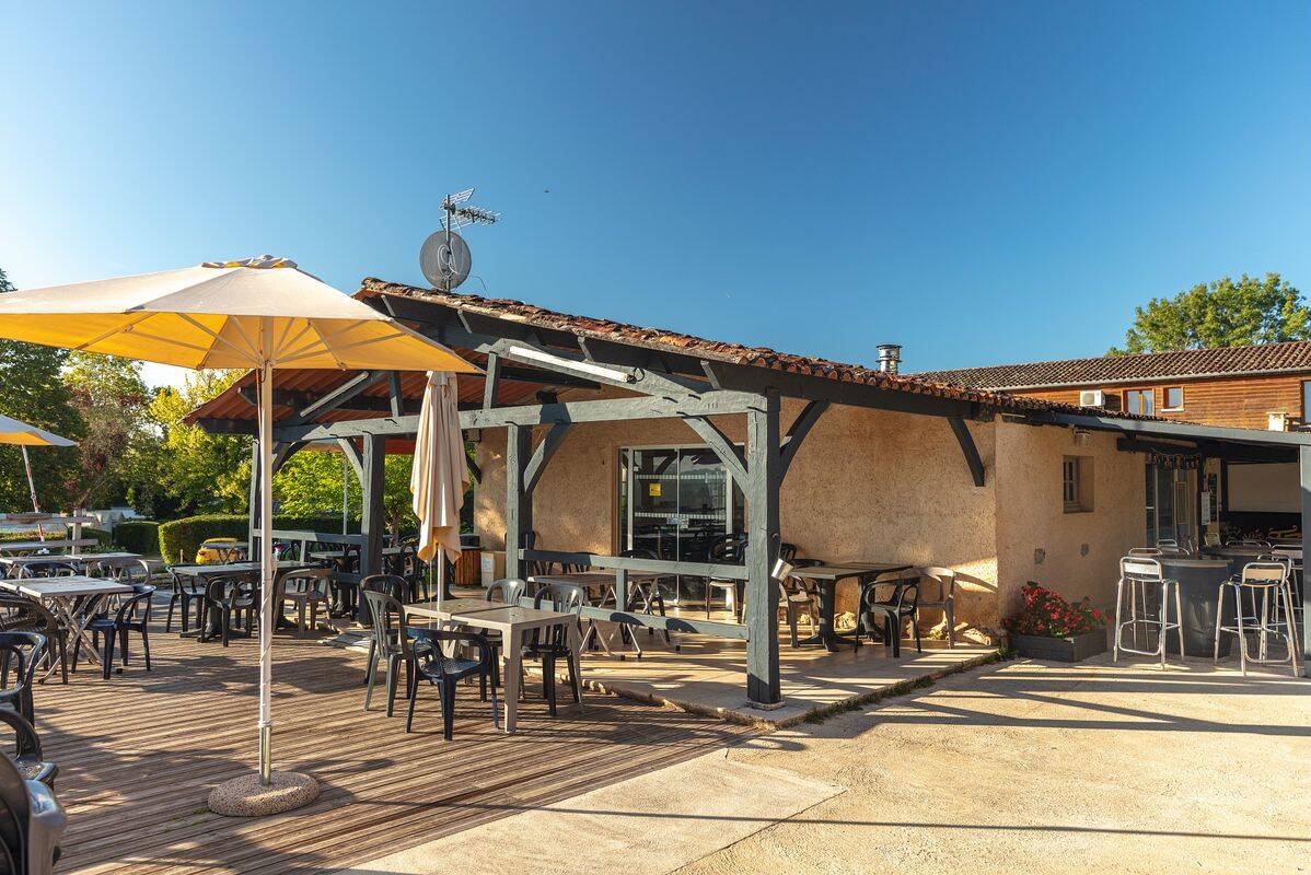 Campsite Le Mas de Sireuil , France, Dordogne - Périgord