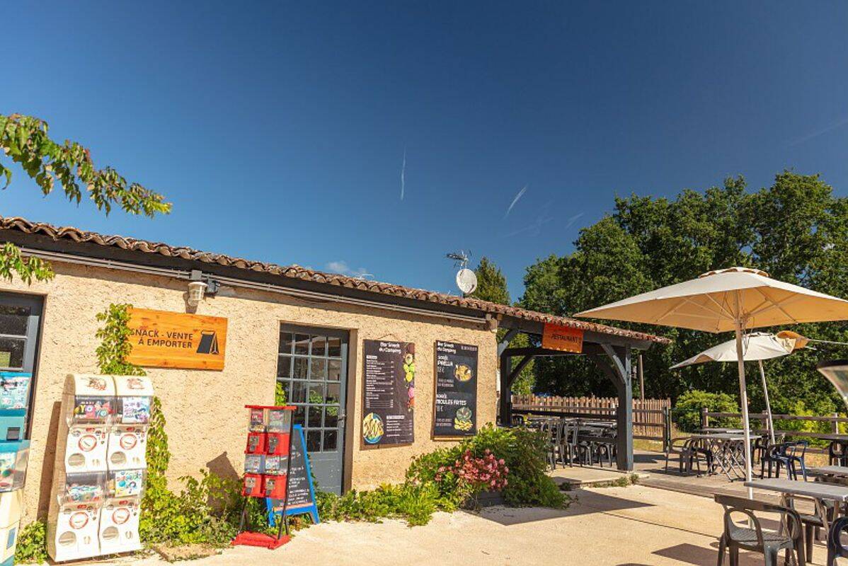 Campsite Le Mas de Sireuil , France, Dordogne - Périgord