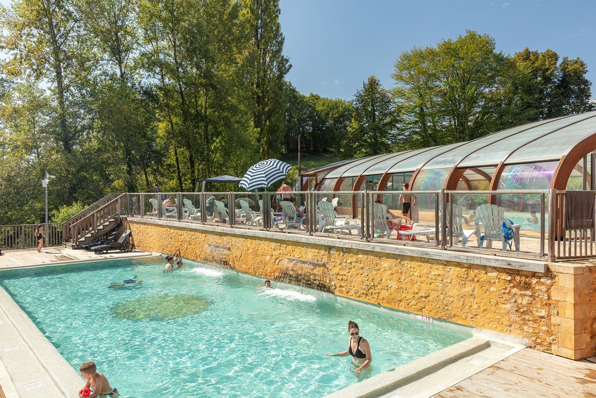 Campingplatz Le Val d'Ussel, Frankreich, Dordogne - Périgord, Proissans