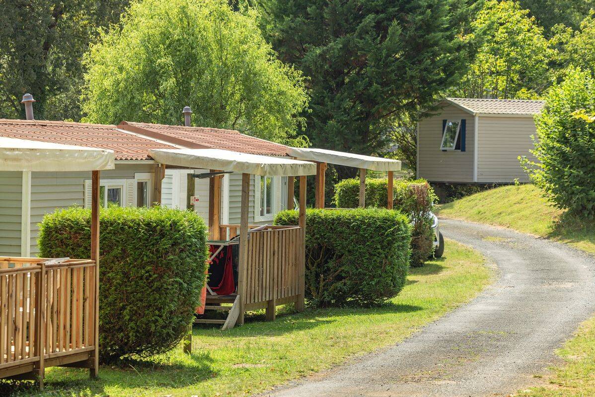 Campsite Le Val d'Ussel, France, Dordogne - Périgord, Proissans