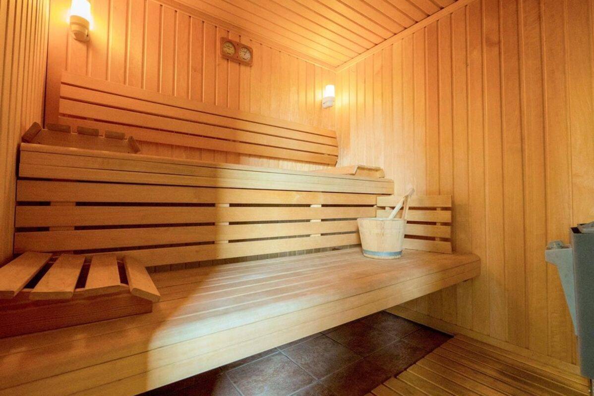 Campsite Château de Fonrives, France, Dordogne - Périgord