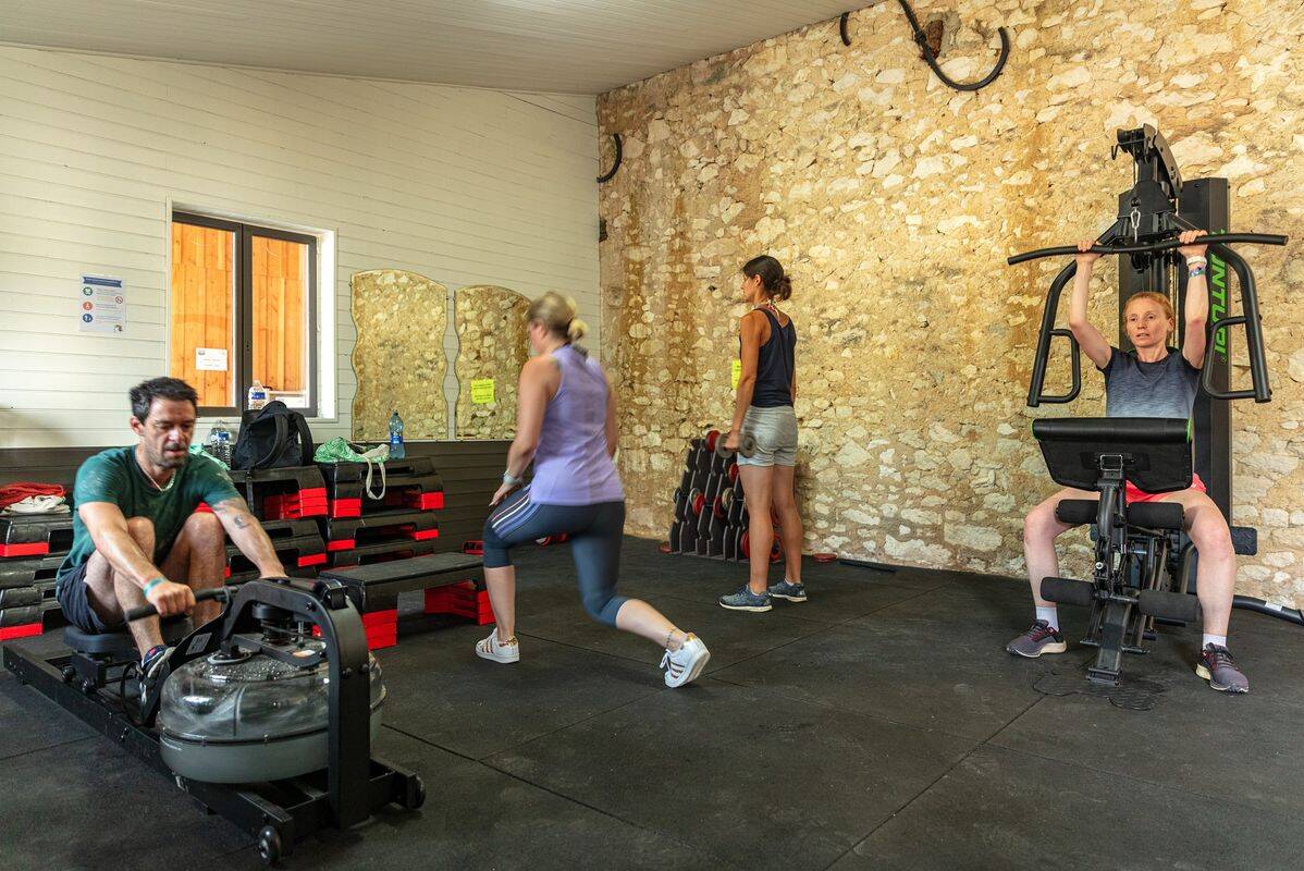 Campingplatz Château de Fonrives, Frankreich, Dordogne - Périgord