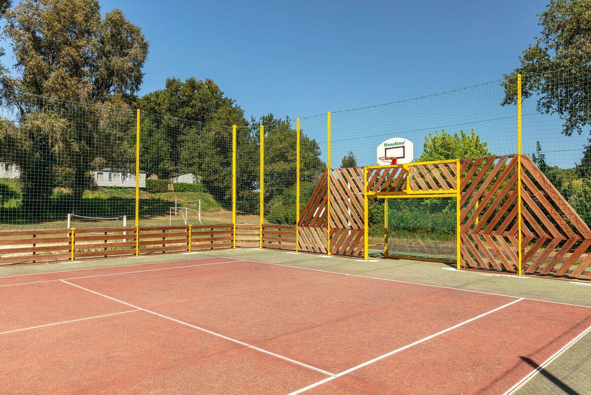 Campsite Les grottes de Roffy, France, Dordogne - Périgord