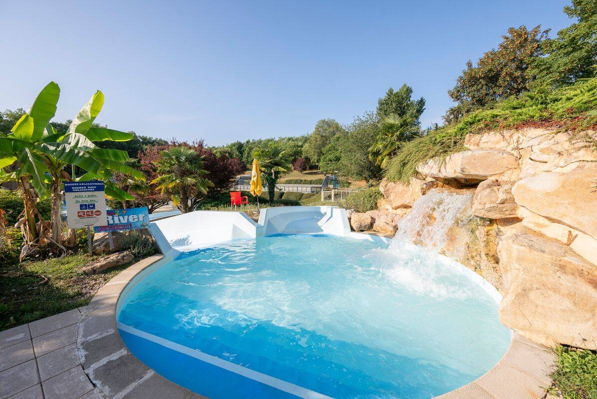 Campsite Saint Avit Loisirs, France, Dordogne - Périgord