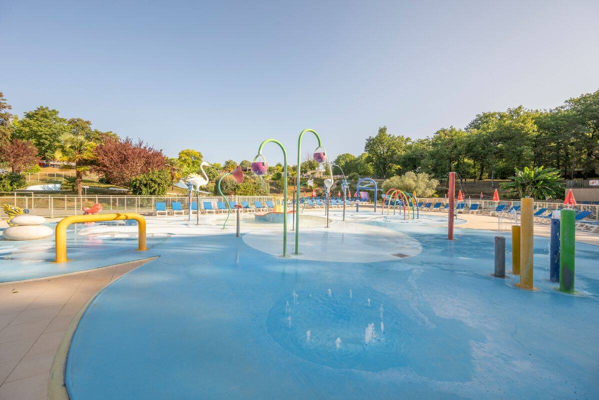 Campsite Saint Avit Loisirs, France, Dordogne - Périgord