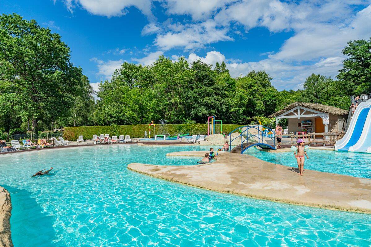 Campsite Val de Bonnal, France, Franche-Comté