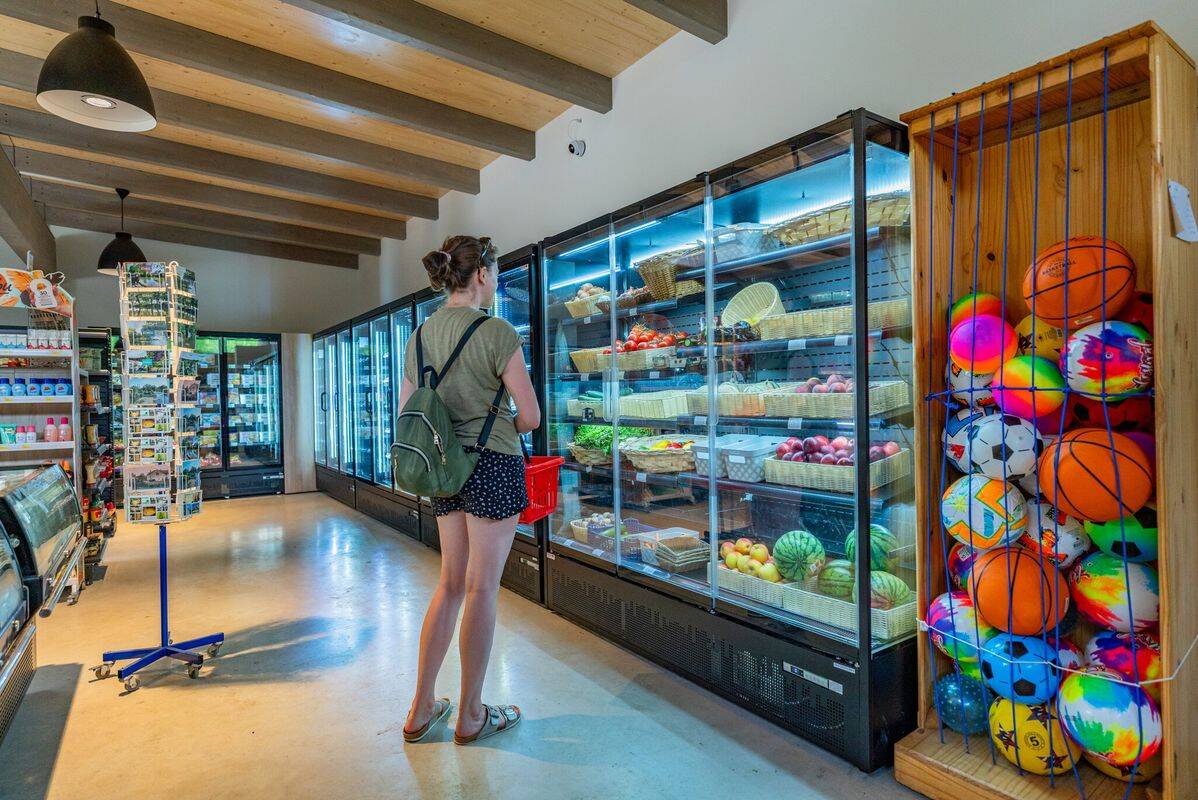 Campsite Val de Bonnal, France, Franche-Comté